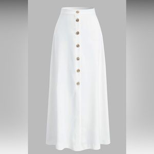 Commense buttoned flowy skirt in white size xs